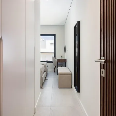 Terracos De -luxury Duplex Penthouse 3br View, 50m From