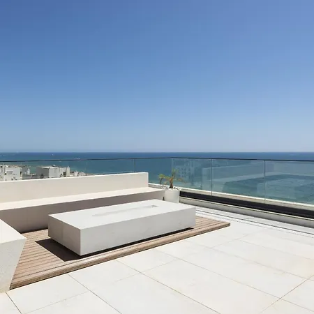 Terracos De -luxury Duplex Penthouse 3br View, 50m From
